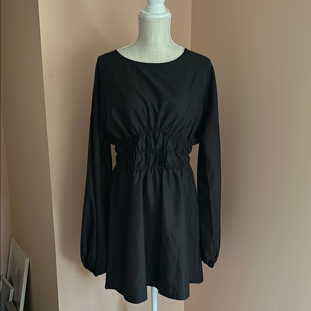 Pretty Little Thing Black Gathered Waist Dress Size 8 piratecore  grunge classic